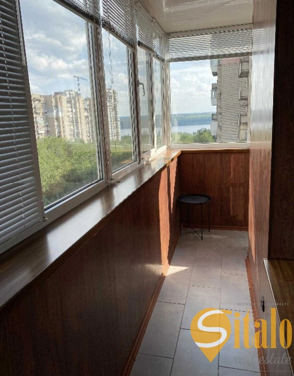 Продажа 3-комнатной квартиры на бульваре Центральный