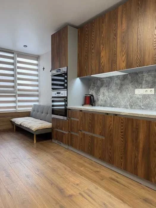 Apartment for Sale: 2-bedroom apartment in Uzhhorod