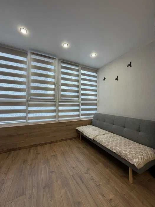 Apartment for Sale: 2-bedroom apartment in Uzhhorod