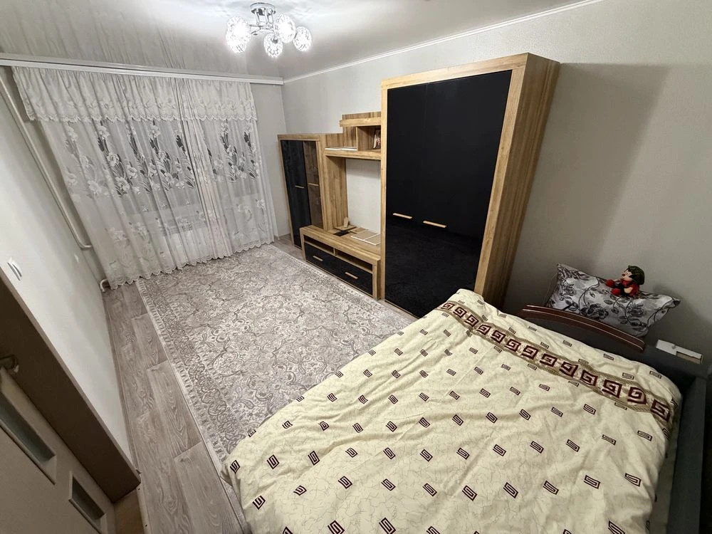 Продаж чудового однокімнатного квартири на вулиці Космонавтів
