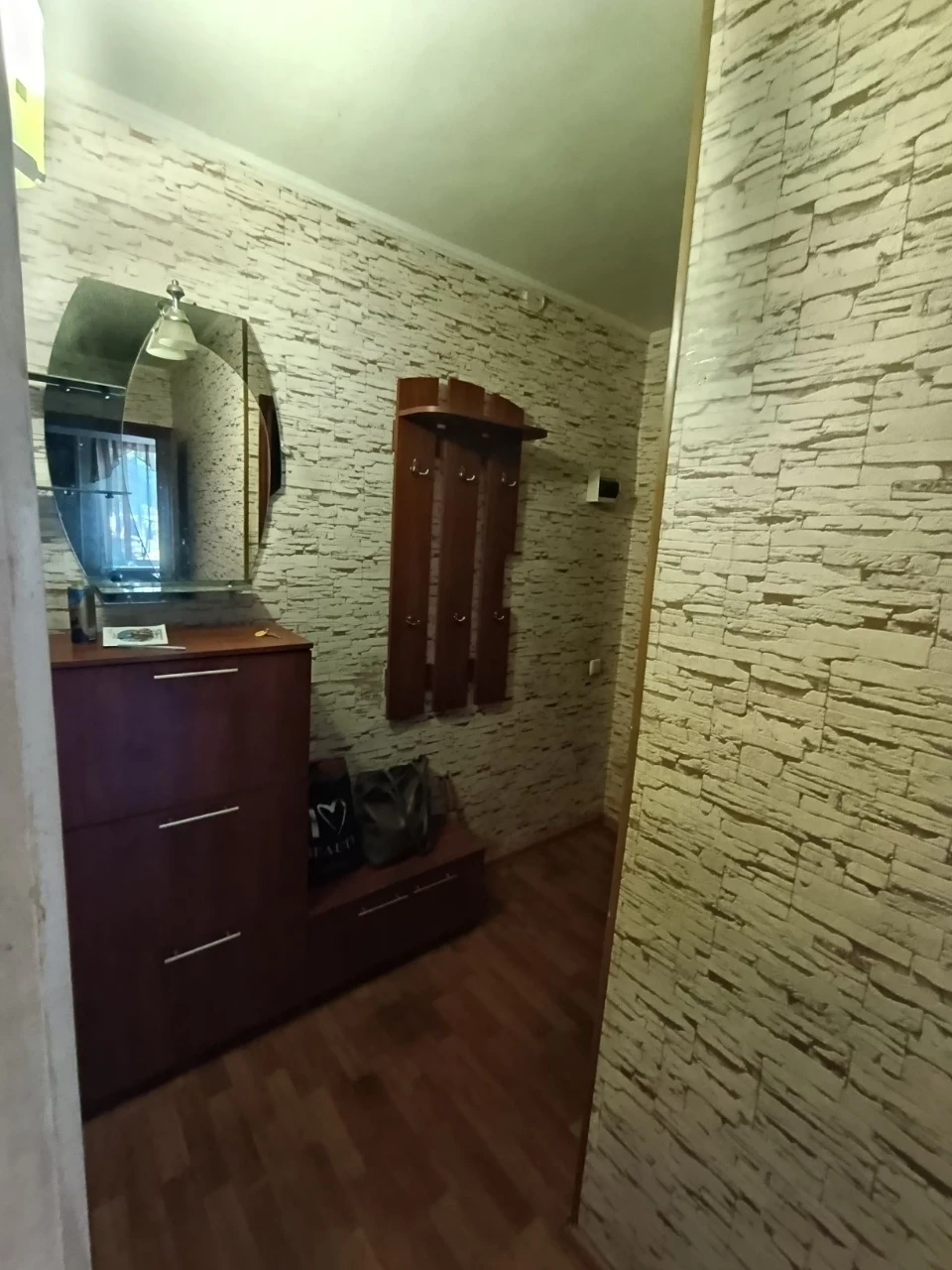 Продаю 2-кімнатну квартиру в Сумах