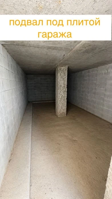 Capital house with REPAIR, there is a basement! Golden slide / Tai