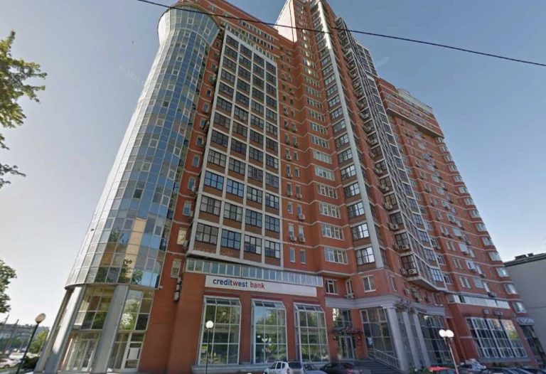 3-room apartment 193 sq.m, new building, center "Palats Ukraina", Ukraine