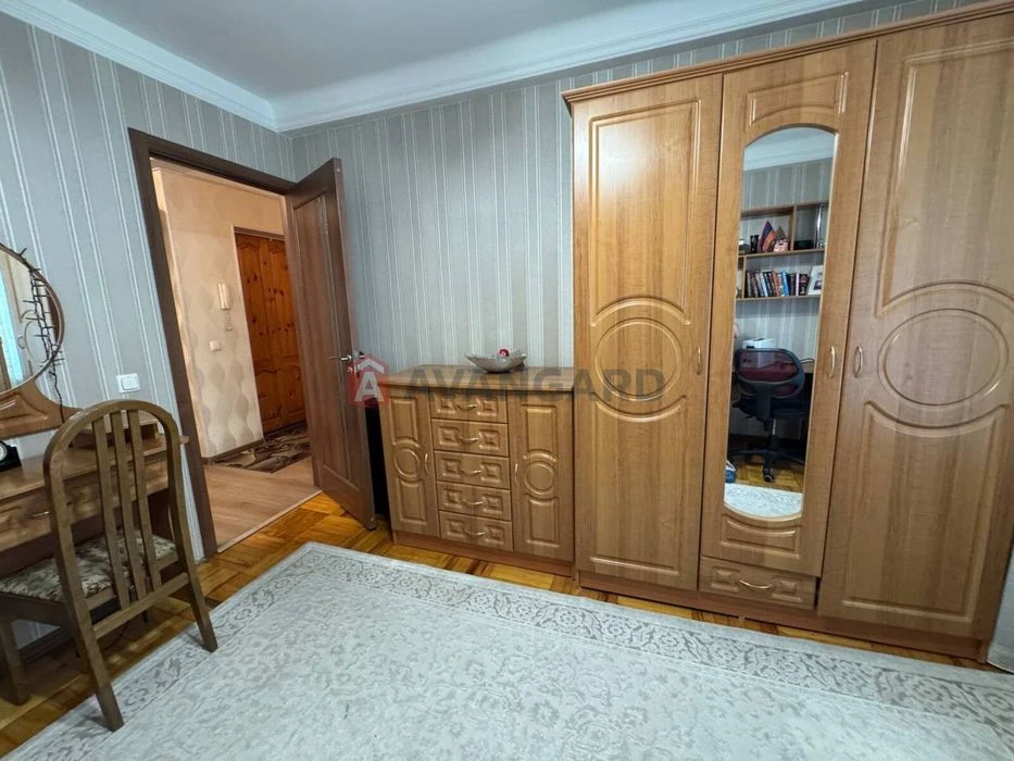 Продаж 3 кімнатної чешки заїзджай/живи по вул.Шкільна