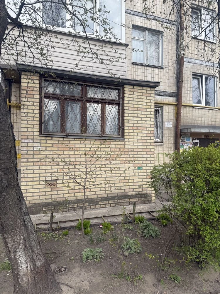 Хородина.Собственный подвал.2-кімнатна квартира,34 м² 1 поверх.