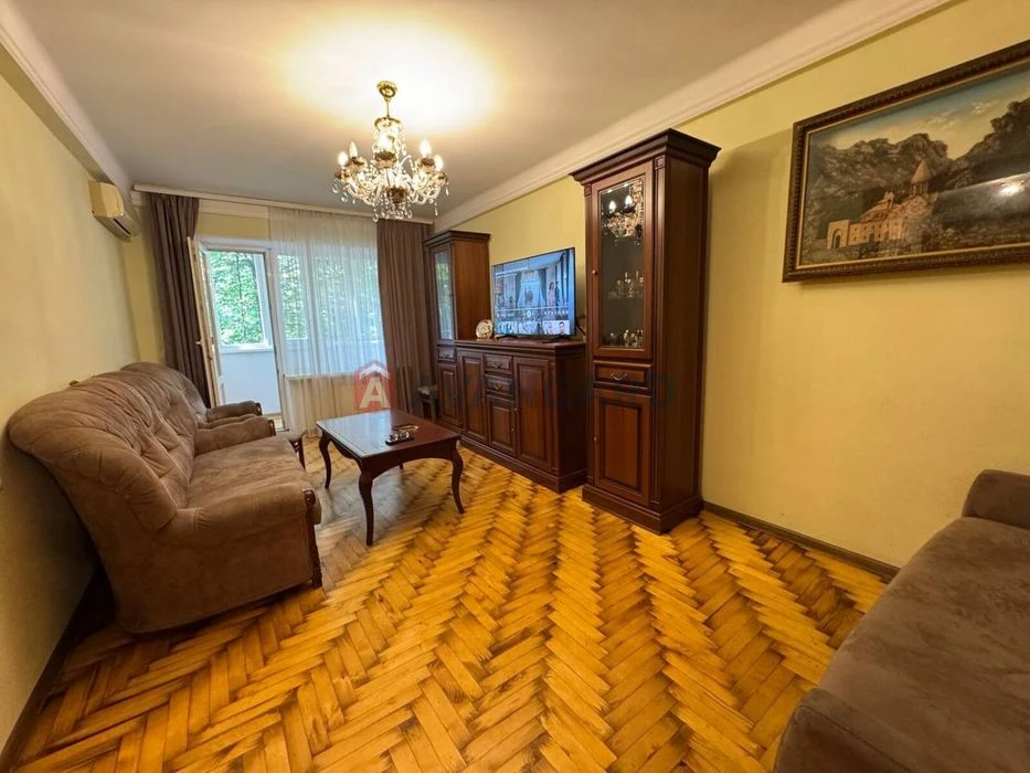 Продаж 3 кімнатної чешки заїзджай/живи по вул.Шкільна