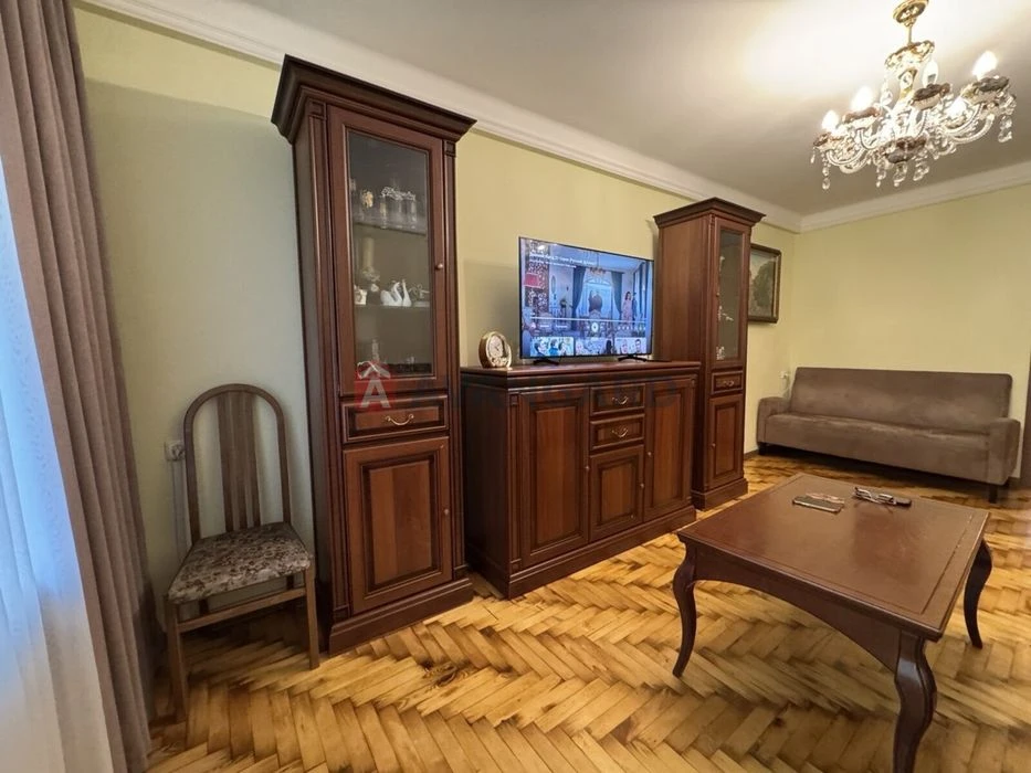 Продаж 3 кімнатної чешки заїзджай/живи по вул.Шкільна