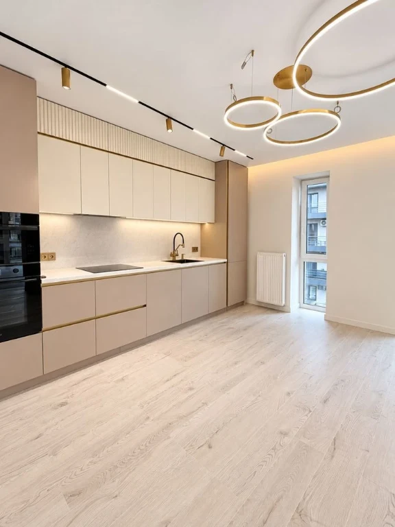 Продаж квартири WestTowers