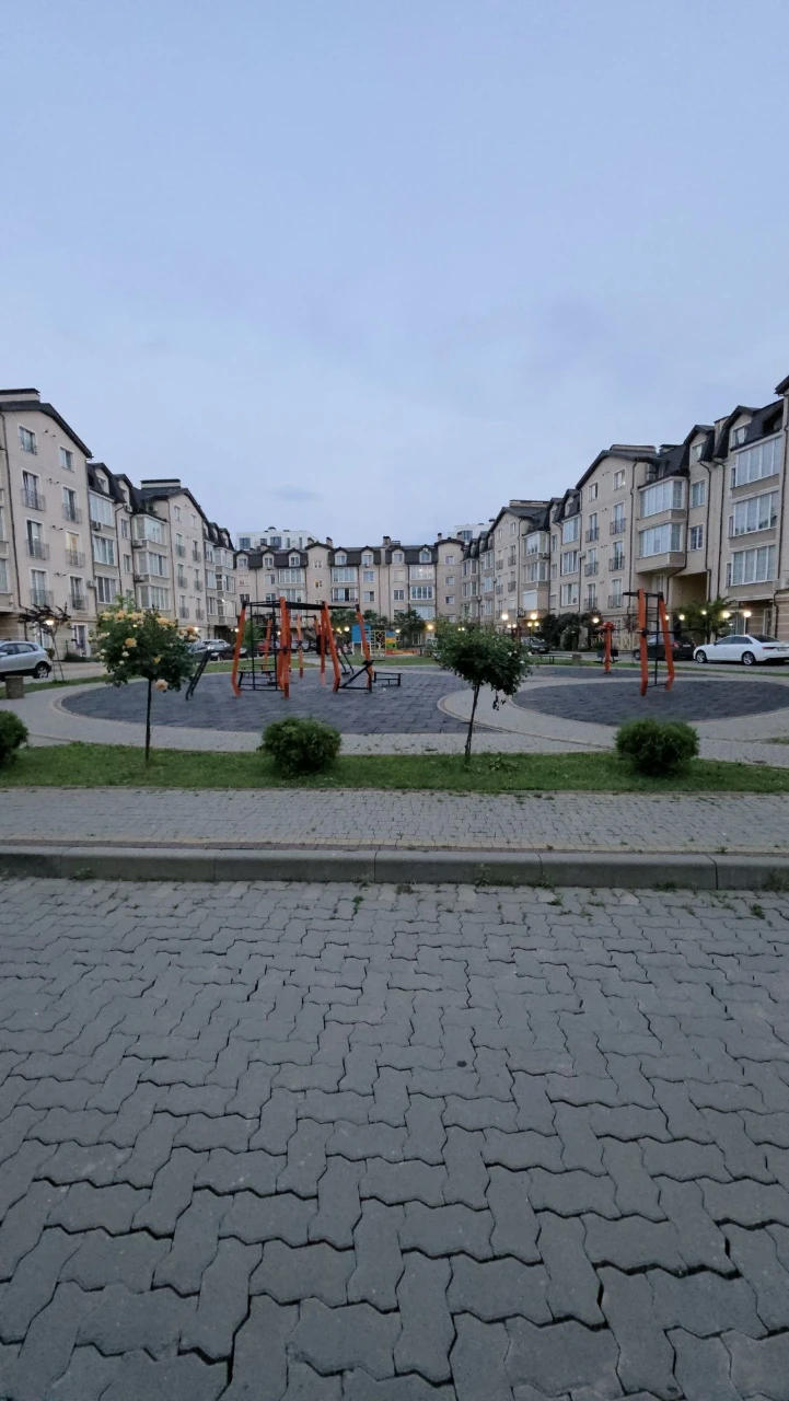 МаєтокБоздош2кмОкреміКімнати
