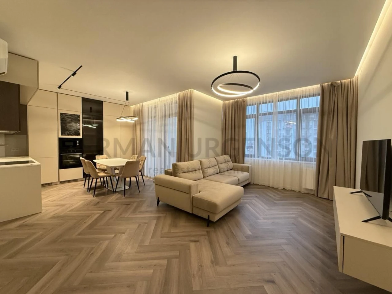 Продаж 2к квартири 74 м.кв / ЖК Residents Park, Набережна