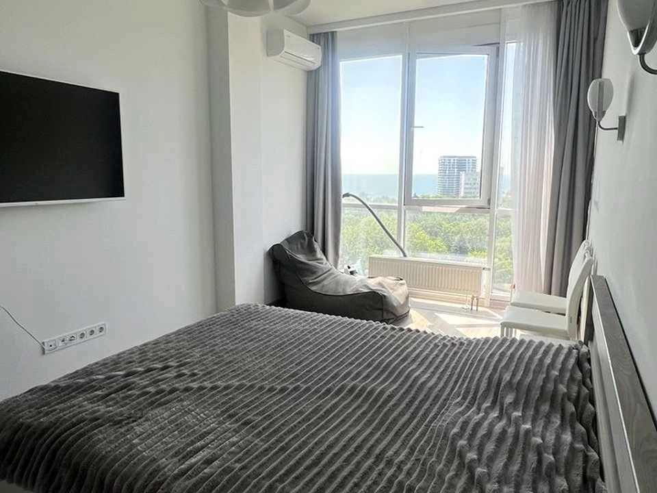 Apartment. Odessa, French Boulevard.