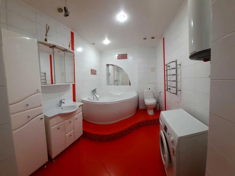 Квартира. Киев, Кадетский Гай ул.