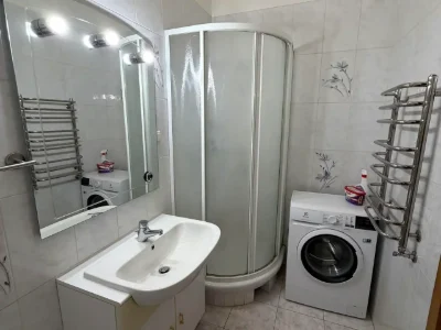 Студія на 42,5 м² в 3-му поверсі