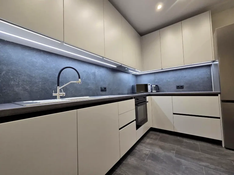 Оренда квартири 3-кімн. 66 м² 11/21 пов.