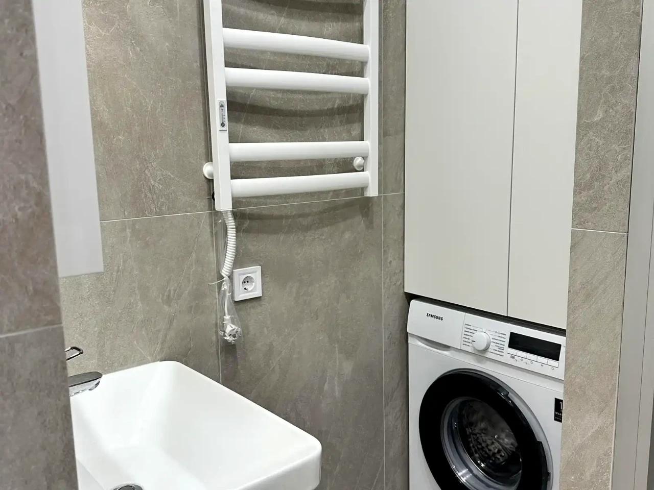 Rent 2-bedroom apartment 46 m² on the 2nd floor
