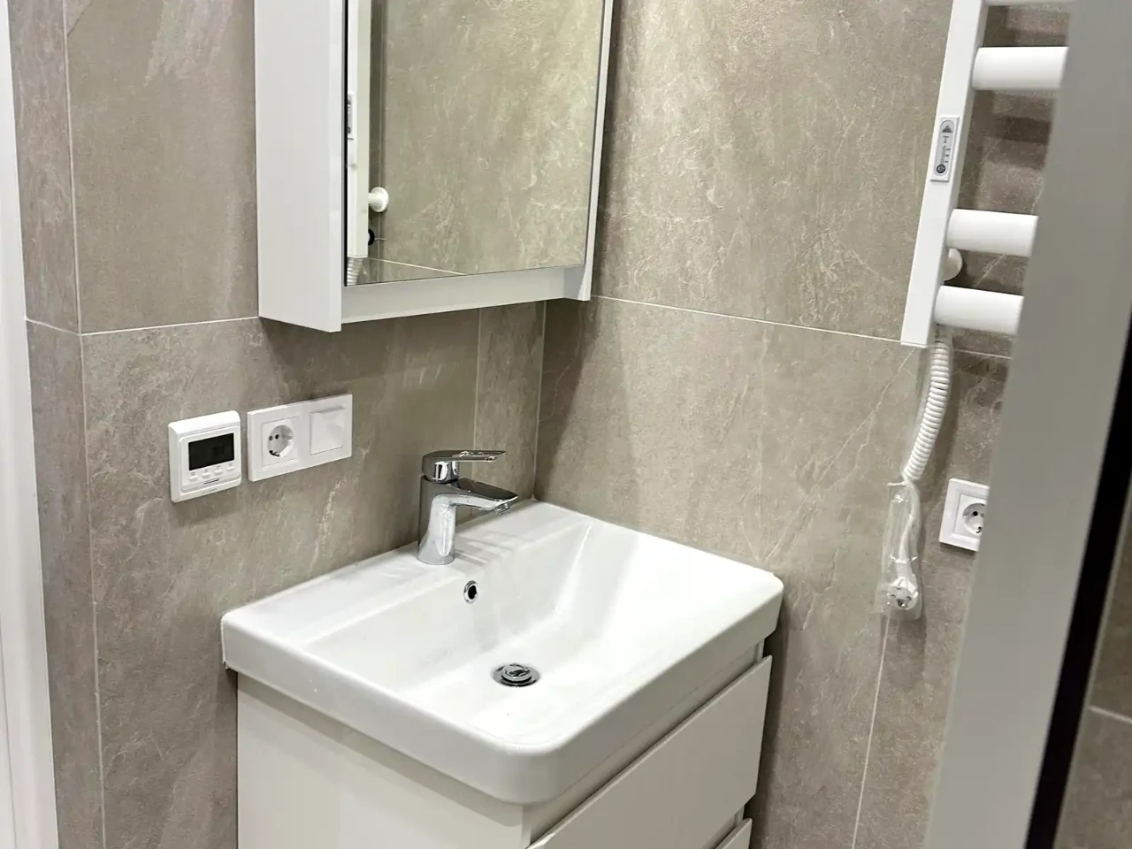Rent 2-bedroom apartment 46 m² on the 2nd floor