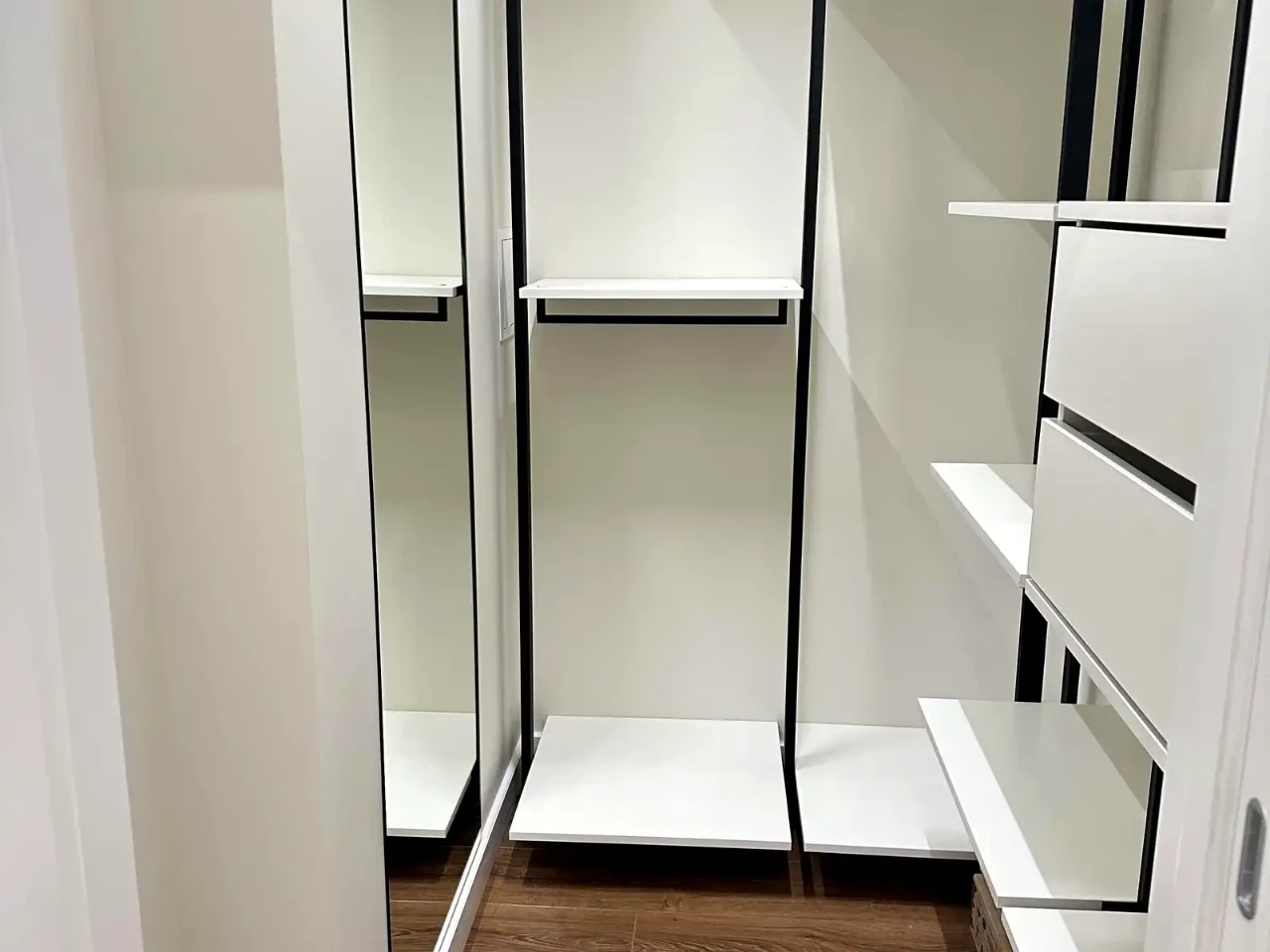 Rent 2-bedroom apartment 46 m² on the 2nd floor