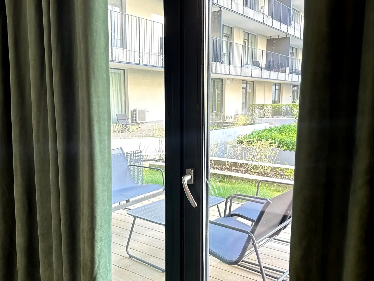 Rent 2-bedroom apartment 46 m² on the 2nd floor