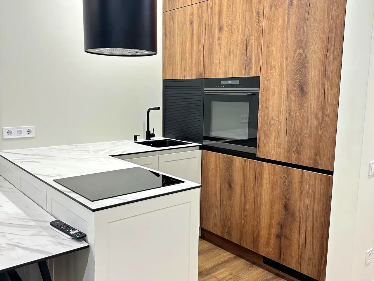 Rent 2-bedroom apartment 46 m² on the 2nd floor
