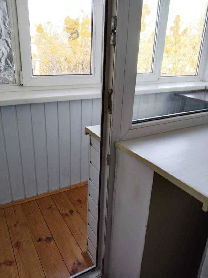 For Sale: 1-bedroom apartment, Kyiv, Solomyan district, Povitryanyh Sils Avenue