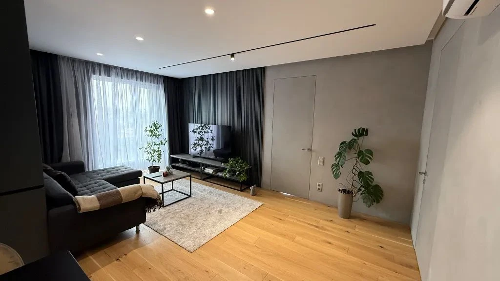 For Sale: 3-Bedroom Apartment, Center, Palermo Residence