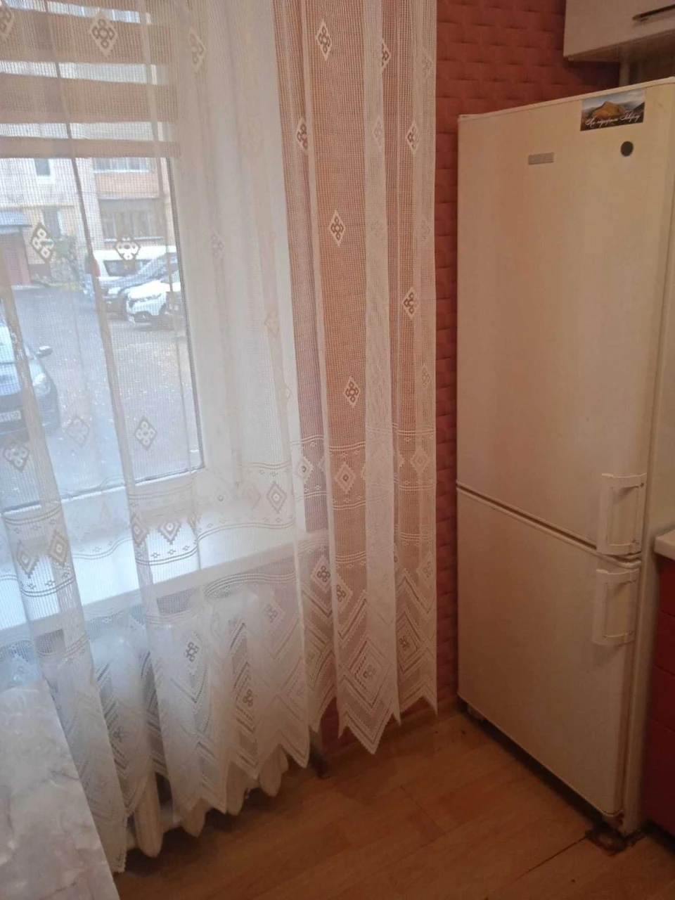 Продам 1-кімнатну квартиру, власник, Рівне, вул. Київська, 65, 1 поверх