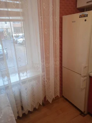 Продам 1-кімнатну квартиру, власник, Рівне, вул. Київська, 65, 1 поверх