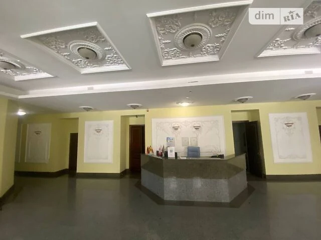 Sale of 8k apartment 328.5 sq. m on Velyka Zhytomyrska 20 street