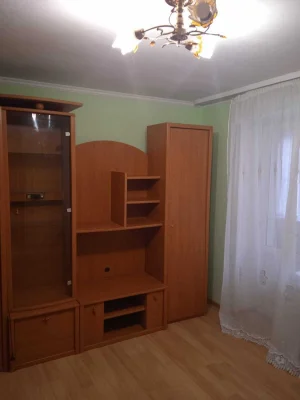 Продам 1-кімнатну квартиру, власник, Рівне, вул. Київська, 65, 1 поверх
