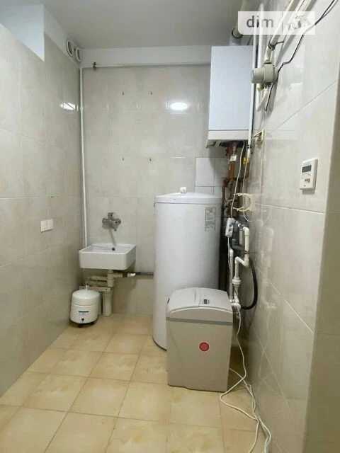 Sale of 8k apartment 328.5 sq. m on Velyka Zhytomyrska 20 street
