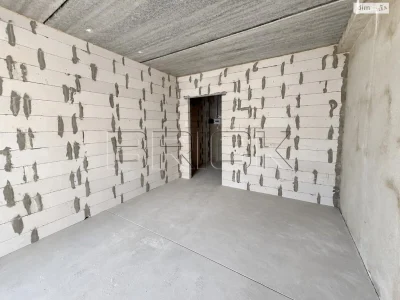 Sale of Apartment in Holosiiv