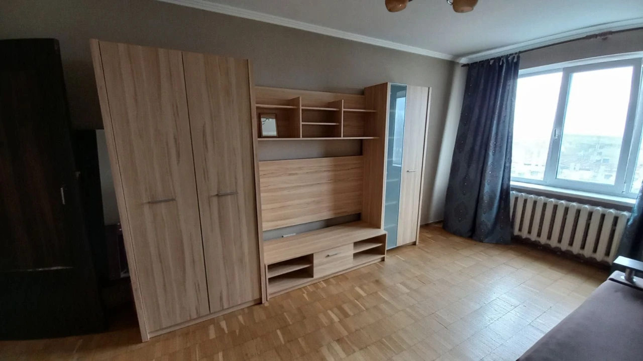 For Sale: 1-bedroom apartment on Zodchykh, 44
