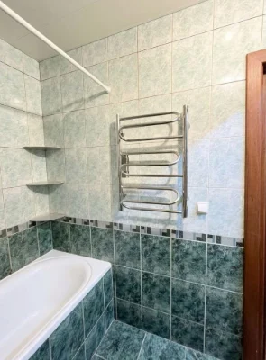 For Sale 2-room apartment on the Right Bank
