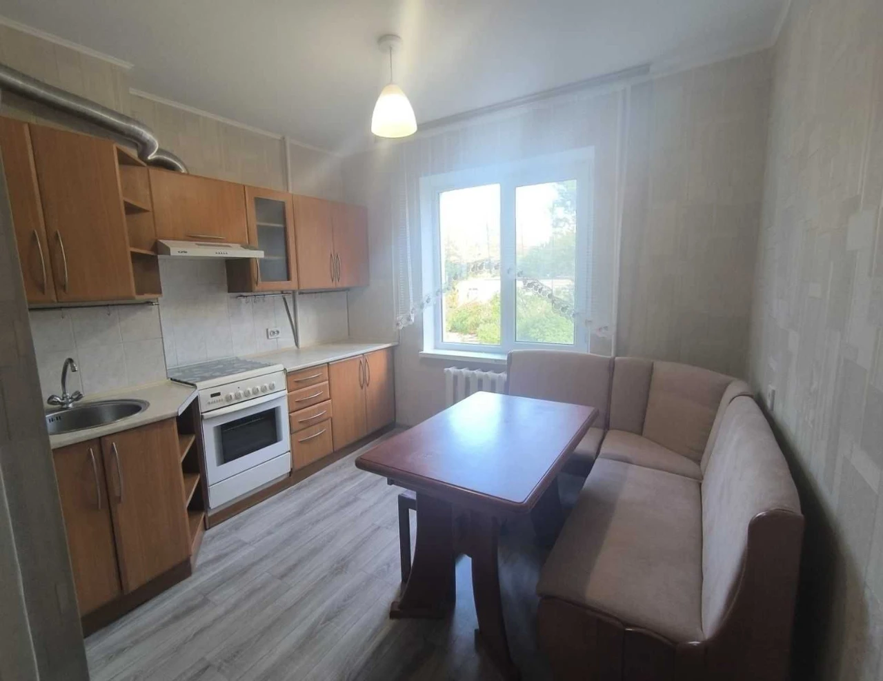 For Sale 1-bedroom apartment renovated in Taïrovo. Glushko/Korol