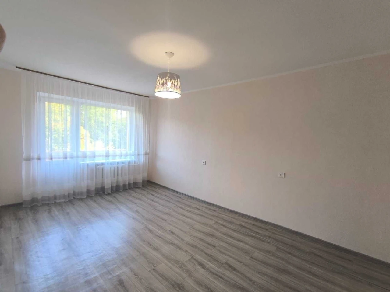For Sale 1-bedroom apartment renovated in Taïrovo. Glushko/Korol