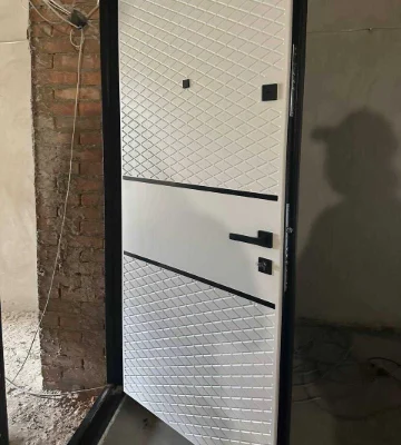 1 комната в здачі, район Озера