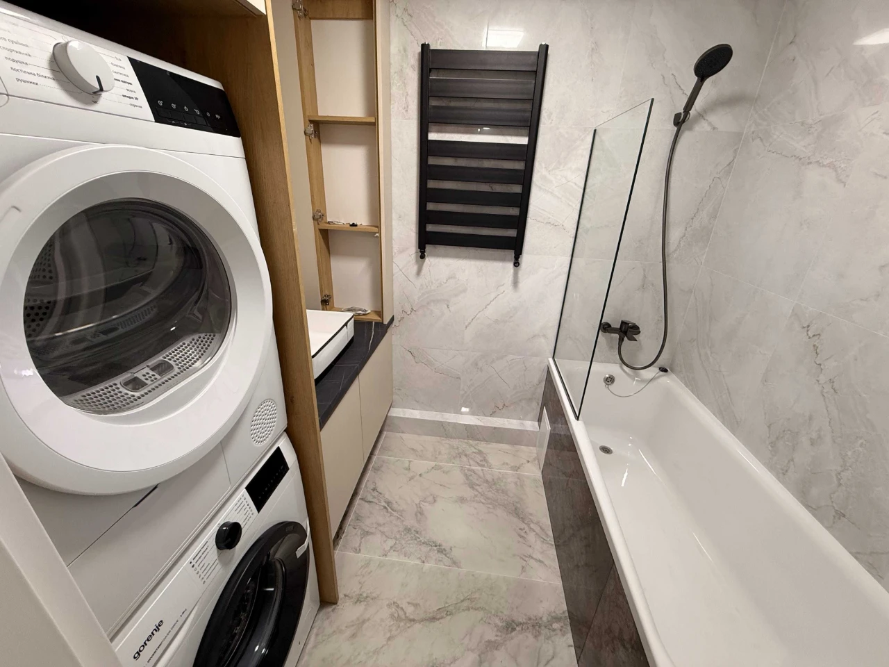 Apartment for sale, 88 sq.m. on the 2nd floor