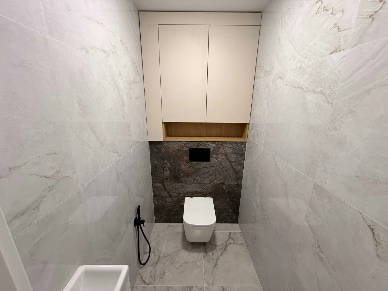 Apartment for sale, 88 sq.m. on the 2nd floor