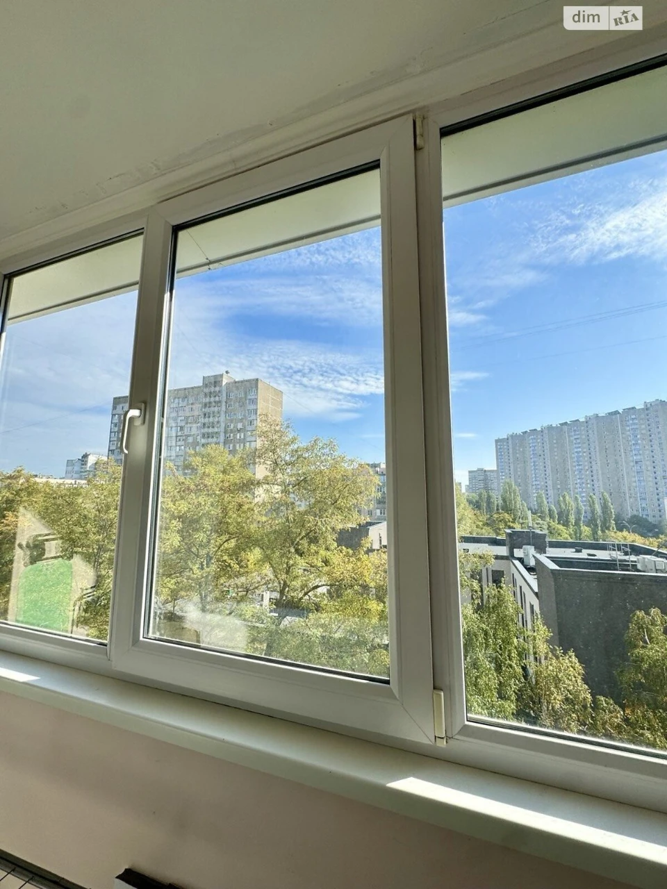 Продаж Квартиры Виноградар