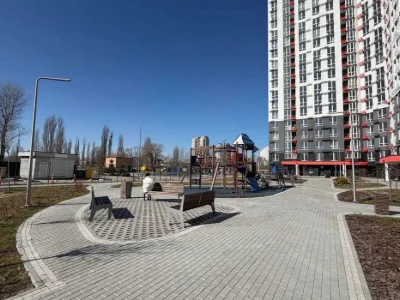 Продам двокімнатну квартиру (66 м²) у Києві, Дарницький райо