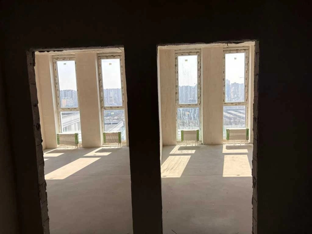 Продам двокімнатну квартиру (66 м²) у Києві, Дарницький райо