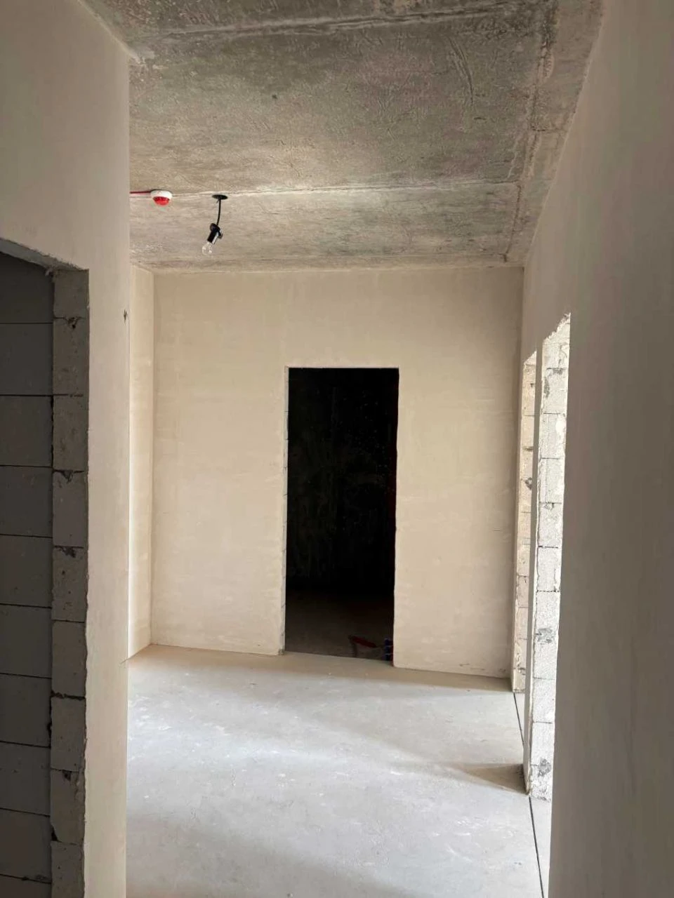 Продам двокімнатну квартиру (66 м²) у Києві, Дарницький райо
