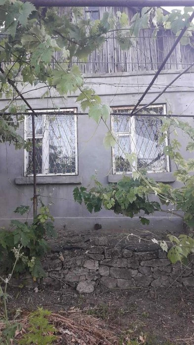 Дом в черте города, ул. Гладкова