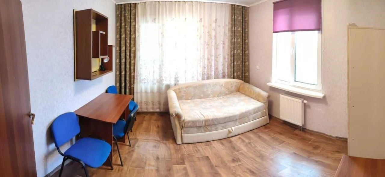 Rent 2-bedroom apartment 77 sq m, Yasynuvat Street, 11