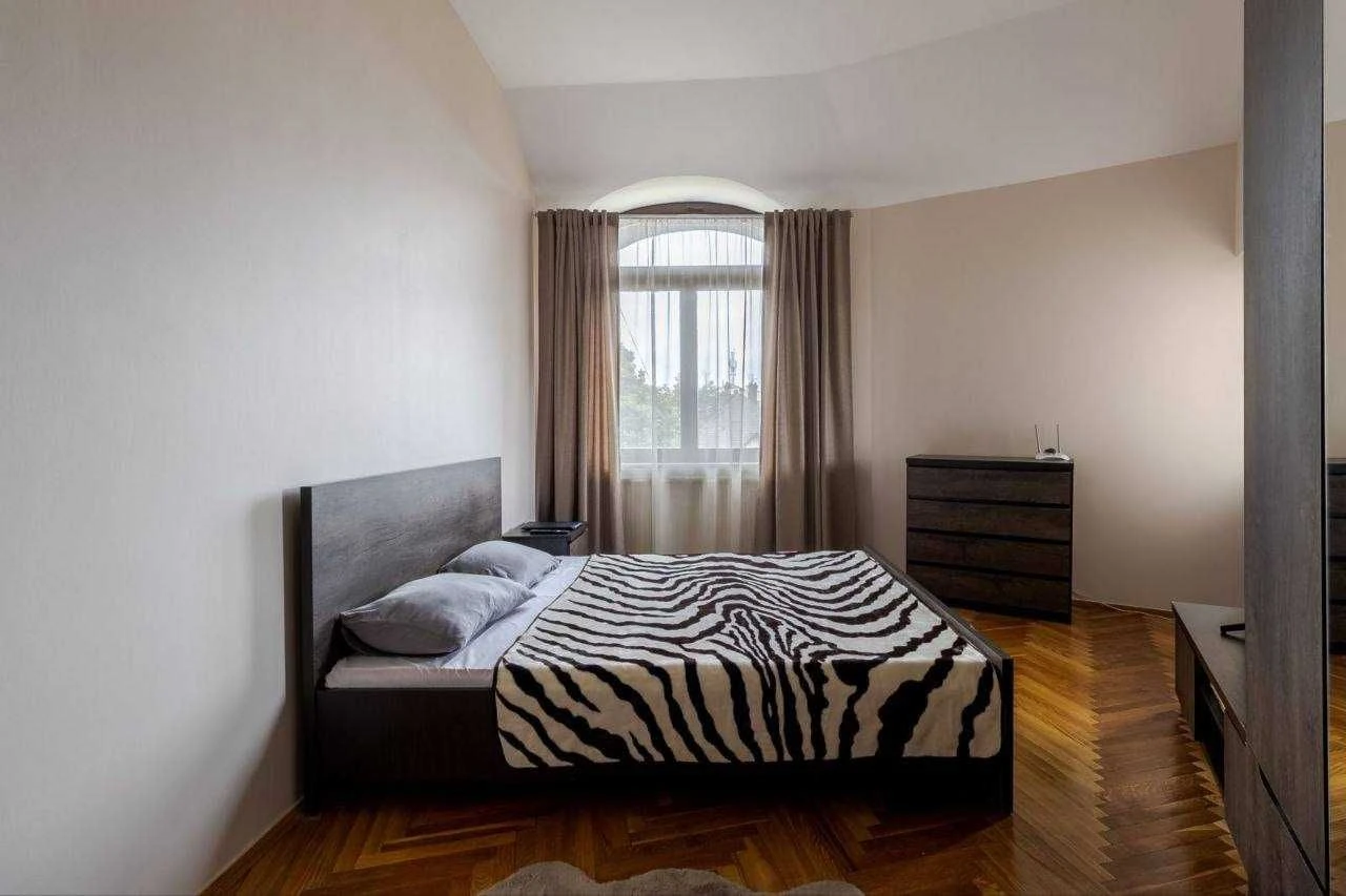 Exclusive 2-level apartment on вул. Свенціцького— 192 m²