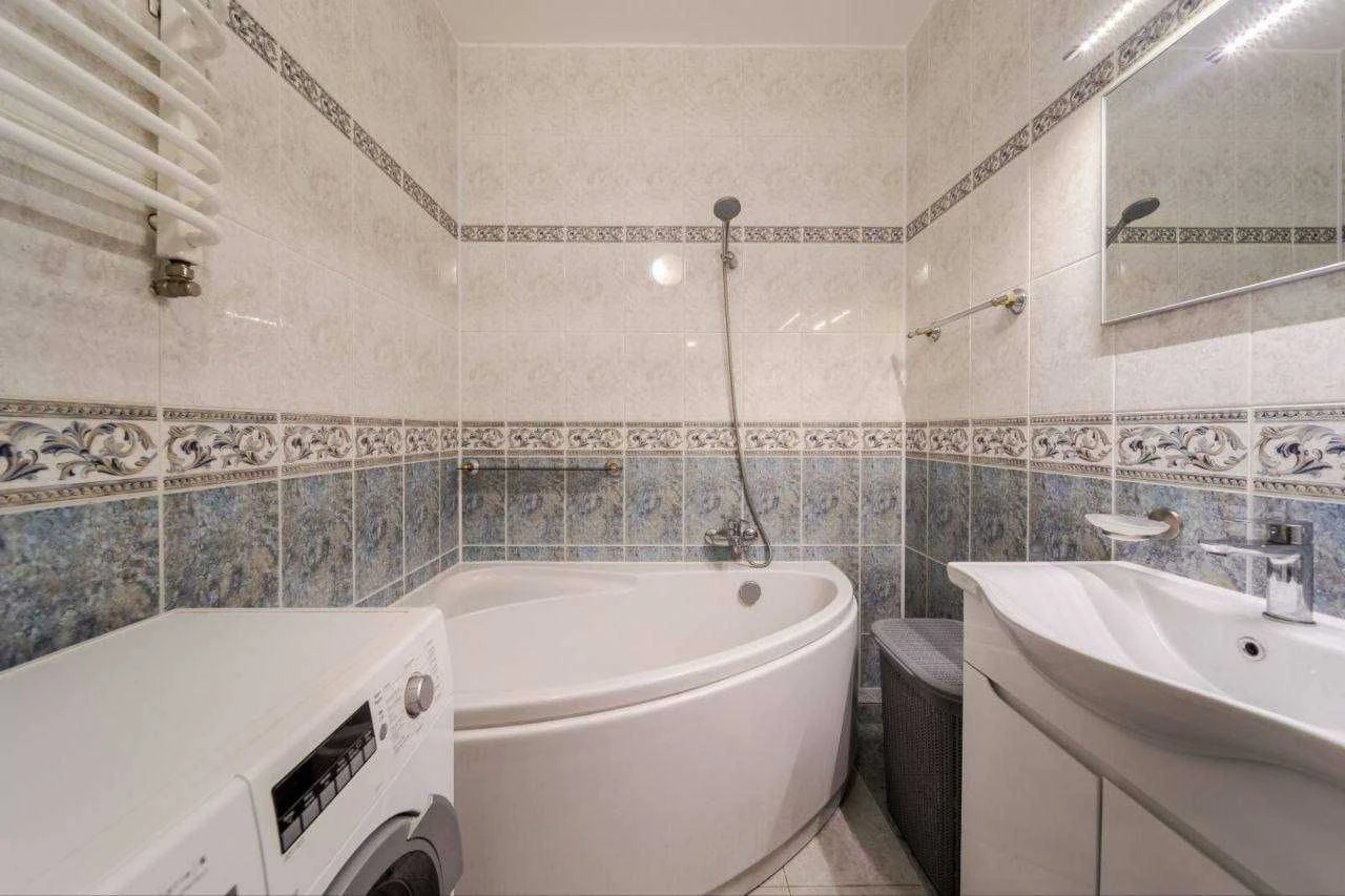 Exclusive 2-level apartment on вул. Свенціцького— 192 m²