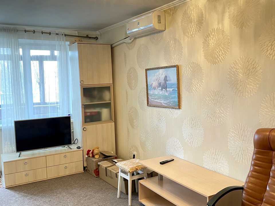 Квартира. Київ, Васильченка вул.