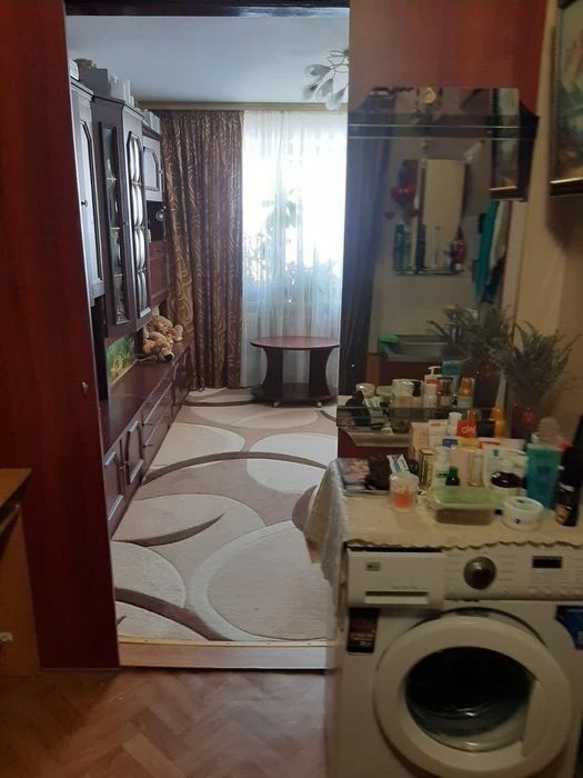 Direct sale of a one-room apartment! Communal apartment! B