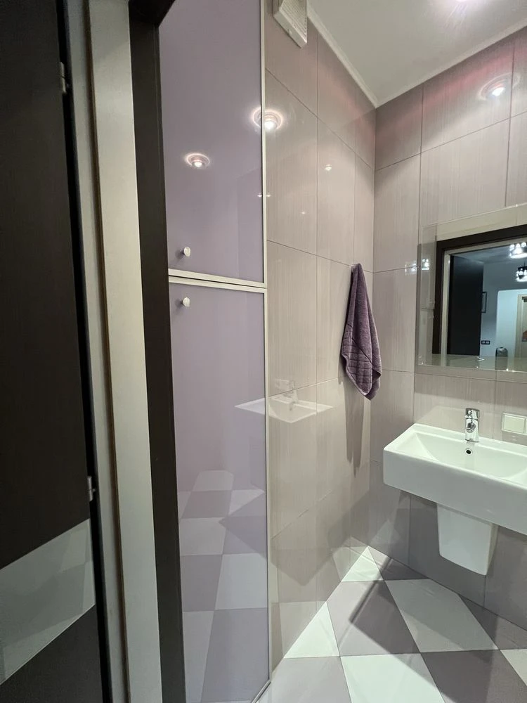 Продаж стильної 3к квартири 108 кв.м з дизайнерським ремонто
