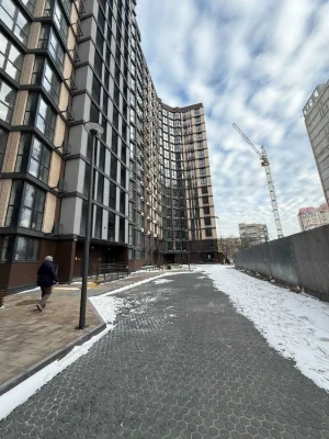 Продам евродвушку в новом сданном доме ЖК Прохоровский кварт